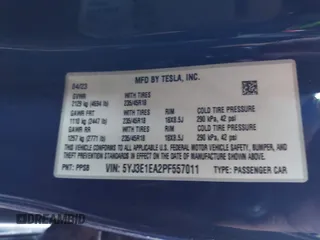 2023 Tesla Model 3 z VIN 5YJ3E1EA2PF557011, wystawiony jako IAAI lot #42347980 z przebiegiem 15 358 mil mil oraz . Historia ofert i sprzedaży dostępna na DreamBid. Obrazek 9.