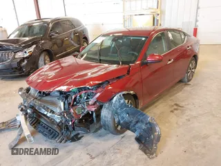 2022 Nissan Altima SV z VIN 1N4BL4DV8NN417699, wystawiony jako IAAI lot #42198230 z przebiegiem 66 233 mil mil oraz . Historia ofert i sprzedaży dostępna na DreamBid. Obrazek 6.