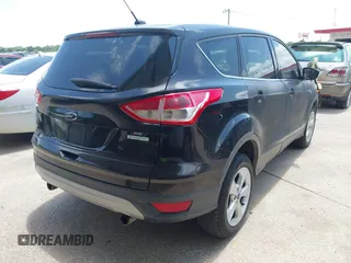 2013 Ford Escape SE z VIN 1FMCU0GX5DUD01376, wystawiony jako IAAI lot #42671948 z przebiegiem 200 724 mil mil oraz . Historia ofert i sprzedaży dostępna na DreamBid. Obrazek 4.