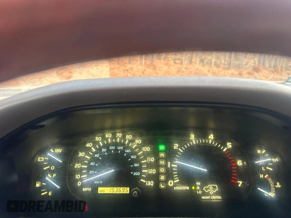 2000 Lexus LX 470 z VIN JT6HT00W5Y0105585, wystawiony jako Copart lot #49099395 z przebiegiem 153 695 mil mil oraz Czysty tytuł • Clean title. Historia ofert i sprzedaży dostępna na DreamBid. Obrazek 8.