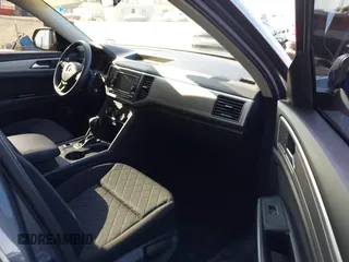 2018 Volkswagen Atlas S z VIN 1V2AP2CA2JC599675, wystawiony jako IAAI lot #42527327 z przebiegiem 84 445 mil mil oraz . Historia ofert i sprzedaży dostępna na DreamBid. Obrazek 5.