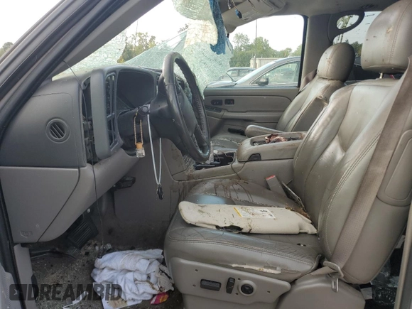2005 Chevrolet Suburban LT z VIN 1GNFK16Z35J194533, wystawiony jako Copart lot #48653215 z przebiegiem Nie podano mil oraz Nie do naprawy • Non repairable. Historia ofert i sprzedaży dostępna na DreamBid. Obrazek 7.