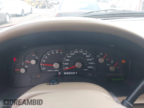 2004 Ford Explorer z VIN 1FMDU84W84UA81911, wystawiony jako IAAI lot #42536003 z przebiegiem 360 120 mil mil oraz . Historia ofert i sprzedaży dostępna na DreamBid. Obrazek 7.