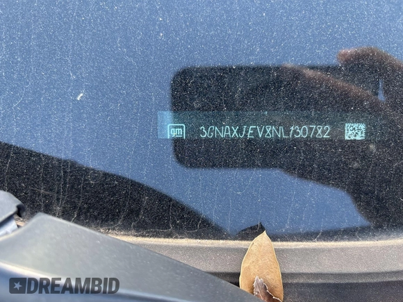 2022 Chevrolet Equinox LT z VIN 3GNAXJEV8NL130782, wystawiony jako IAAI lot #42521040 z przebiegiem 29 088 mil mil oraz . Historia ofert i sprzedaży dostępna na DreamBid. Obrazek 28.