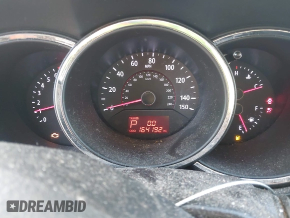 2012 Kia Sorento EX with VIN 5XYKU4A61CG248313, listed as a IAAI auction lot 41045751 with 164,192 mi miles. Bid and sale history available at carsss.com. Image 7.