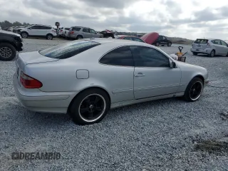 2002 Mercedes-Benz CLK 320/430 with VIN WDBLJ65GX2T095749, listed as a Copart auction lot 78332434 with 227,580 mi miles and Clean Title. Bid and sale history available at DreamBid. Image 3.