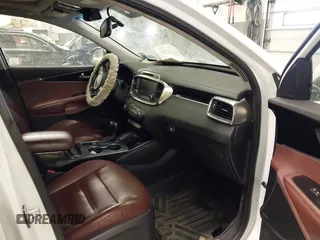 2017 Kia Sorento SX with VIN 5XYPKDA5XHG241922, listed as a IAAI auction lot 41614255 with 67,640 mi miles and . Bid and sale history available at DreamBid. Image 5.