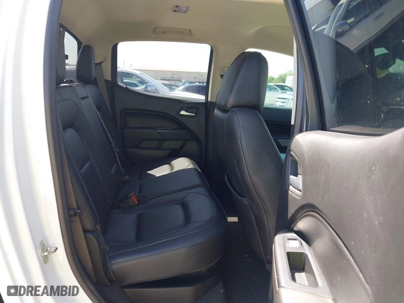 2019 Chevrolet Colorado 2WD LT with VIN 1GCGSCEN8K1266572, listed as a IAAI auction lot 42023232 with 82,394 mi miles. Bid and sale history available at carsss.com. Image 8.