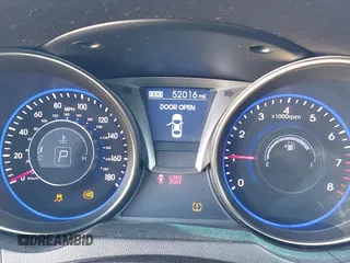 2013 Hyundai Genesis Coupe Grand Touring with VIN KMHHU6KJ5DU092555, listed as a IAAI auction lot 41959840 with 52,016 mi miles and . Bid and sale history available at DreamBid. Image 7.