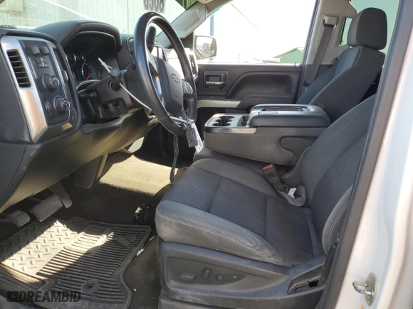2017 Chevrolet Silverado 1500 LT with VIN 3GCUKREC7HG300922, listed as a Copart auction lot 48000465 with 112,977 mi miles and Salvage Title. Bid and sale history available at carsss.com. Image 7.