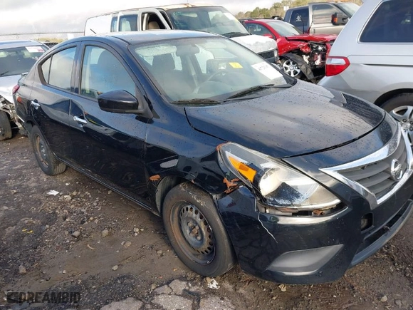 2017 Nissan Versa Sedan SV with VIN 3N1CN7AP0HL827999, listed as a IAAI auction lot 41723107 with 165,234 mi miles. Bid and sale history available at carsss.com. Image 1.