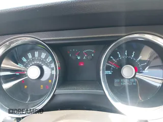 2012 Ford Mustang GT Premium с VIN 1ZVBP8CF2C5251013, выставлен на аукционе IAAI как лот 42376958 с пробегом 63 474 миль миль и . История ставок и продаж доступна на DreamBid. Изображение 7.