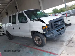 2008 Ford Econoline Cargo Commercial z VIN 1FTNE24L98DB60406, wystawiony jako IAAI lot #42346595 z przebiegiem 263 736 mil mil oraz . Historia ofert i sprzedaży dostępna na DreamBid. Obrazek 13.