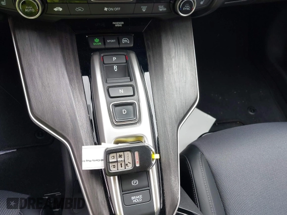 2018 Honda Clarity Plug-In Hybrid with VIN JHMZC5F14JC017006, listed as a IAAI auction lot 42064754 with 36,976 mi miles. Bid and sale history available at carsss.com. Image 11.