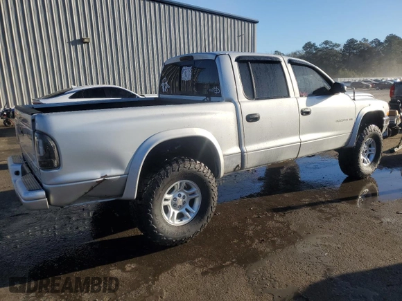2002 Dodge Dakota SLT with VIN 1B7HG48N42S588224, listed as a Copart auction lot 87807265 with 69,817 mi miles and Salvage Title. Bid and sale history available at carsss.com. Image 3.