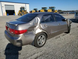 2005 Honda Accord EX with VIN 1HGCM56775A054952, listed as a Copart auction lot 54513305 with 232,597 mi miles and Salvage Title. Bid and sale history available at DreamBid. Image 3.