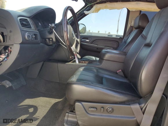 2007 GMC Yukon Denali with VIN 1GKFK63807J253448, listed as a Copart auction lot 52202205 with 95,157 mi miles and Salvage Title. Bid and sale history available at carsss.com. Image 7.