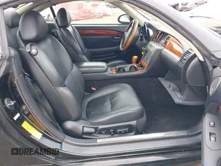 2002 Lexus SC 430 z VIN JTHFN48Y920032217, wystawiony jako IAAI lot #42091287 z przebiegiem 62 093 mil mil oraz . Historia ofert i sprzedaży dostępna na DreamBid. Obrazek 5.