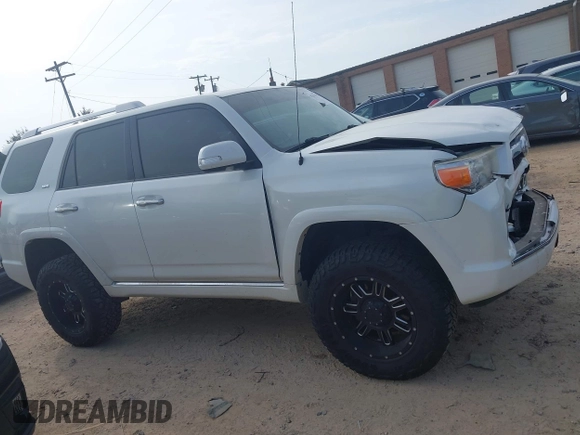 2011 Toyota 4Runner Trail z VIN JTEBU5JRXB5058223, wystawiony jako IAAI lot #42277953 z przebiegiem 269 868 mil mil oraz . Historia ofert i sprzedaży dostępna na DreamBid. Obrazek 13.