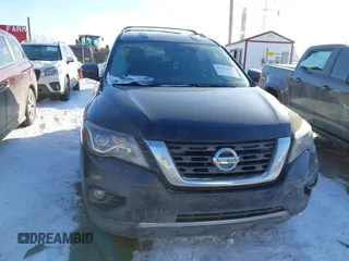 2017 Nissan Pathfinder SV z VIN 5N1DR2MN5HC629476, wystawiony jako IAAI lot #41325826 z przebiegiem 87 573 mil mil oraz . Historia ofert i sprzedaży dostępna na DreamBid. Obrazek 12.