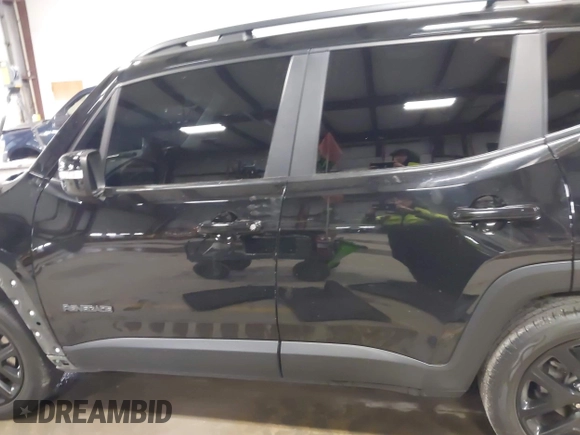 2018 Jeep Renegade Latitude with VIN ZACCJABB1JPJ64980, listed as a IAAI auction lot 41853929 with 83,152 mi miles and . Bid and sale history available at carsss.com. Image 14.