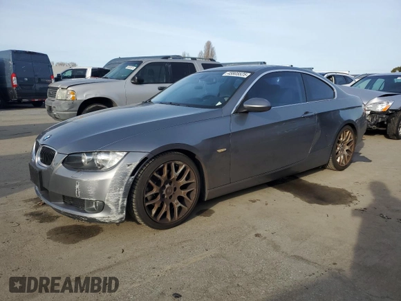 2008 BMW 3 Series 328i with VIN WBAWB33528P133954, listed as a Copart auction lot 45805525 with 71,297 mi miles and Clean Title. Bid and sale history available at carsss.com. Image 1.