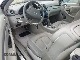 2004 Mercedes-Benz CLK 320 with VIN WDBTK65GX4T017827, listed as a Copart auction lot 71733924 with 139,585 mi miles and Salvage Title. Bid and sale history available at DreamBid. Image 8.