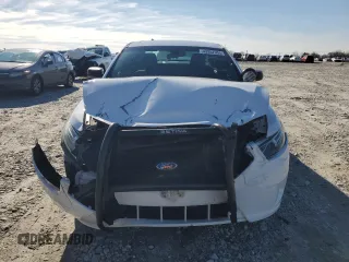 2016 Ford Police Interceptor with VIN 1FAHP2MT8GG154672, listed as a Copart auction lot 42937955 with 113,176 mi miles and Clean title. Bid and sale history available at DreamBid. Image 5.