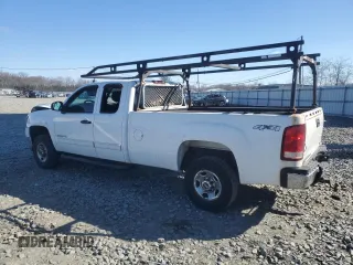 2009 GMC Sierra 2500HD SLE z VIN 1GTHK59K89E156835, wystawiony jako Copart lot #47450515 z przebiegiem 163 996 mil mil oraz Szkoda całkowita • Salvage title. Historia ofert i sprzedaży dostępna na DreamBid. Obrazek 2.