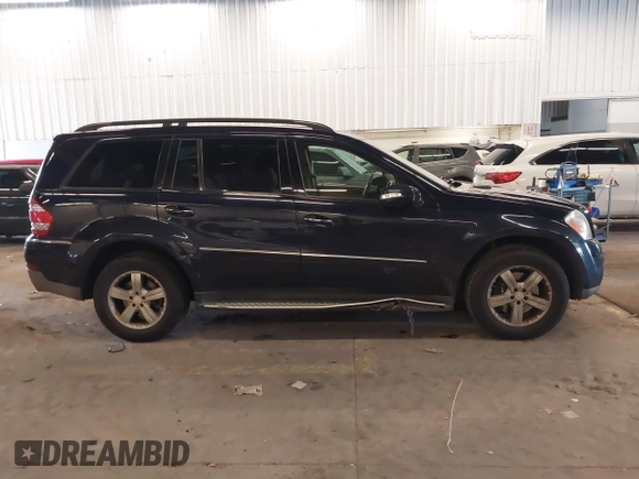 2008 Mercedes-Benz GL-Class 4.6L with VIN 4JGBF71E48A369701, listed as a IAAI auction lot 41789233 with 198,364 mi miles. Bid and sale history available at carsss.com. Image 13.
