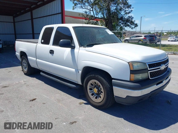 2006 Chevrolet Silverado 1500 Work Truck with VIN 1GCEC19X16Z241671, listed as a IAAI auction lot 41863339 with 168,186 mi miles. Bid and sale history available at carsss.com. Image 1.