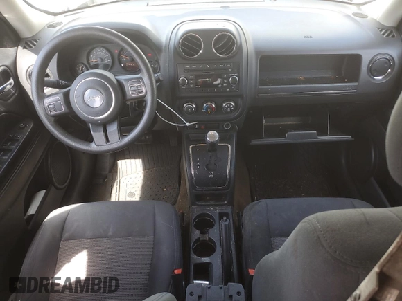 2016 Jeep Patriot Sport with VIN 1C4NJRBB3GD686074, listed as a Copart auction lot 60338415 with 150,324 mi miles and Clean title. Bid and sale history available at DreamBid. Image 8.