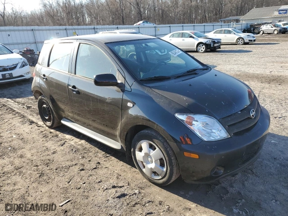 2004 Scion xA with VIN JTKKT624940063678, listed as a Copart auction lot 89346135 with 216,518 mi miles and Salvage Title. Bid and sale history available at carsss.com. Image 4.