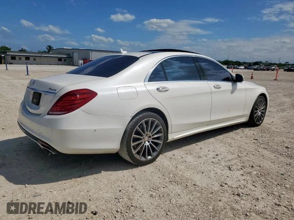2015 Mercedes-Benz S 550 with VIN WDDUG8FB0FA164779, listed as a Copart auction lot 59945815 with 127,451 mi miles and Salvage title. Bid and sale history available at DreamBid. Image 3.