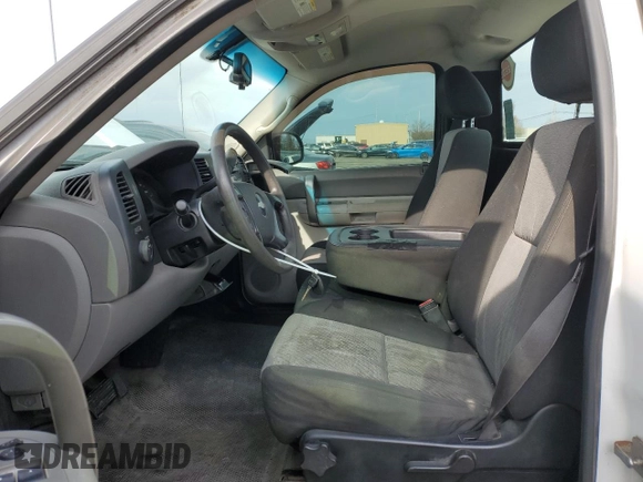 2009 Chevrolet Silverado 1500 Work Truck with VIN 1GCEC14XX9Z220992, listed as a Copart auction lot 83020804 with 254,348 mi miles and Clean Title. Bid and sale history available at DreamBid. Image 7.