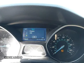 2014 Ford Focus SE with VIN 1FADP3F23EL355117, listed as a IAAI auction lot 41771824 with 211,052 mi miles. Bid and sale history available at carsss.com. Image 7.