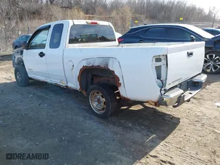 2005 Chevrolet Colorado LS Z71 with VIN 1GCDT196058151516, listed as a IAAI auction lot 41557625 with 214,045 mi miles. Bid and sale history available at carsss.com. Image 3.