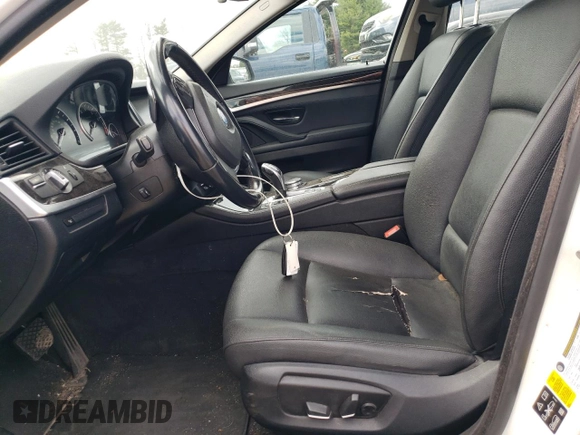 2016 BMW 5 Series 528i xDrive with VIN WBA5A7C58GG144333, listed as a Copart auction lot 50497105 with 132,134 mi miles and Clean Title. Bid and sale history available at DreamBid. Image 7.