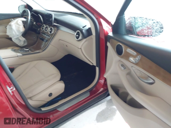 2019 Mercedes-Benz GLC 300 with VIN WDC0G4JB1KV139959, listed as a IAAI auction lot 42307537 with 52,636 mi miles and . Bid and sale history available at DreamBid. Image 5.