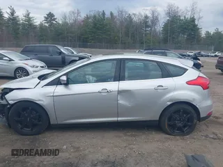 2018 Ford Focus Titanium с VIN 1FADP3N23JL279460, выставлен на аукционе IAAI как лот 42118446 с пробегом 156 309 миль миль и . История ставок и продаж доступна на DreamBid. Изображение 19.