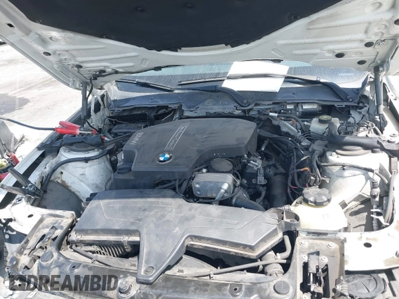 2013 BMW 3 Series 328i with VIN WBA3C1C5XDF437585, listed as a IAAI auction lot 42025388 with 101,963 mi miles. Bid and sale history available at carsss.com. Image 10.