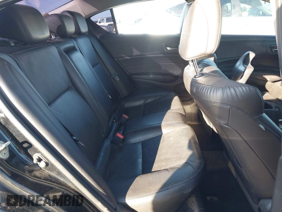 2013 Acura ILX Technology with VIN 19VDE1F79DE006835, listed as a IAAI auction lot 41396230 with 193,249 mi miles and . Bid and sale history available at DreamBid. Image 8.