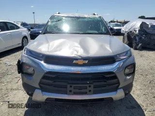 2023 Chevrolet TrailBlazer LT with VIN KL79MPS20PB213660, listed as a Copart auction lot 53794574 with 18,918 mi miles and Salvage Title. Bid and sale history available at DreamBid. Image 5.