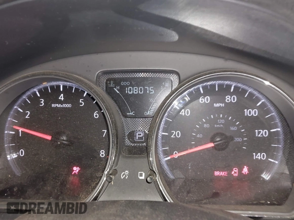 2017 Nissan Versa SV z VIN 3N1CN7AP6HK451461, wystawiony jako IAAI lot #41353549 z przebiegiem 108 075 mil mil oraz . Historia ofert i sprzedaży dostępna na DreamBid. Obrazek 7.