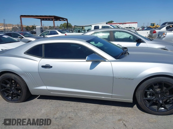 2011 Chevrolet Camaro 1LT with VIN 2G1FB1ED0B9199638, listed as a IAAI auction lot 42677358 with 106,128 mi miles and . Bid and sale history available at DreamBid. Image 13.
