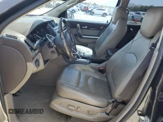 2016 GMC Acadia Denali z VIN 1GKKVTKD2GJ170221, wystawiony jako Copart lot #56759755 z przebiegiem 128 622 mil mil oraz Szkoda całkowita • Salvage title. Historia ofert i sprzedaży dostępna na DreamBid. Obrazek 7.