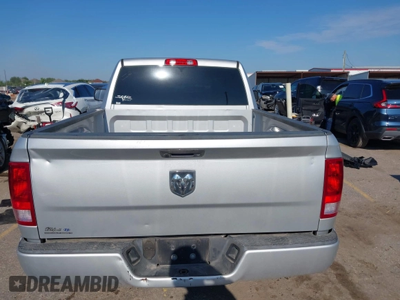 2016 Ram 1500 Tradesman with VIN 3C6JR6AG2GG262141, listed as a IAAI auction lot 42238981 with 118,102 mi miles and . Bid and sale history available at DreamBid. Image 17.