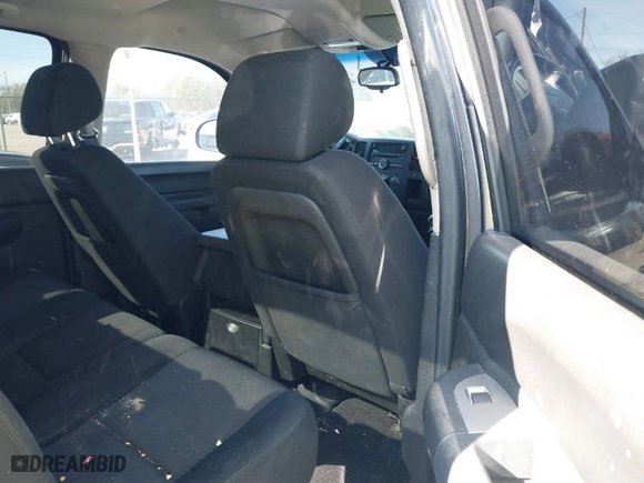 2011 GMC Sierra 1500 SLE with VIN 3GTP1VE03BG209393, listed as a IAAI auction lot 41800627 with 154,474 mi miles. Bid and sale history available at carsss.com. Image 8.