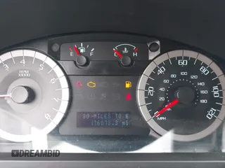 2011 Ford Escape XLT с VIN 1FMCU9D73BKC07742, выставлен на аукционе IAAI как лот 42101527 с пробегом 176 073 миль миль и . История ставок и продаж доступна на DreamBid. Изображение 7.