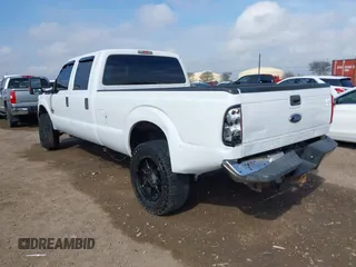 2016 Ford F-250 Lariat z VIN 1FT7W2BT0GEB67892, wystawiony jako IAAI lot #41387214 z przebiegiem 150 476 mil mil oraz . Historia ofert i sprzedaży dostępna na DreamBid. Obrazek 3.